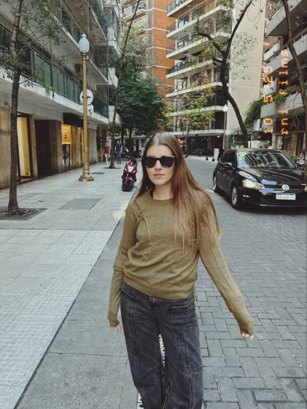 Sweater Carolina verde oliva - Imagen 3