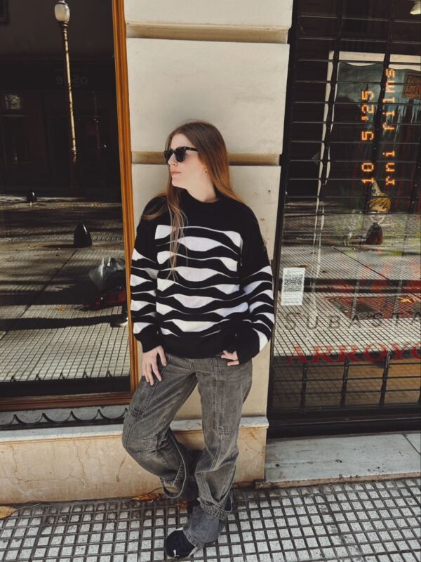 Sweater Pandora black - Imagen 2